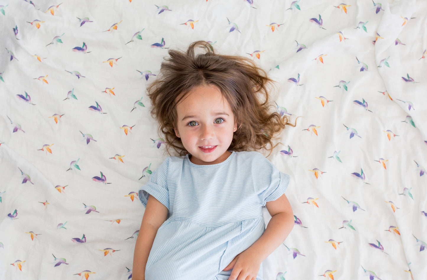 Deluxe Bamboo Swaddle - Hummingbird