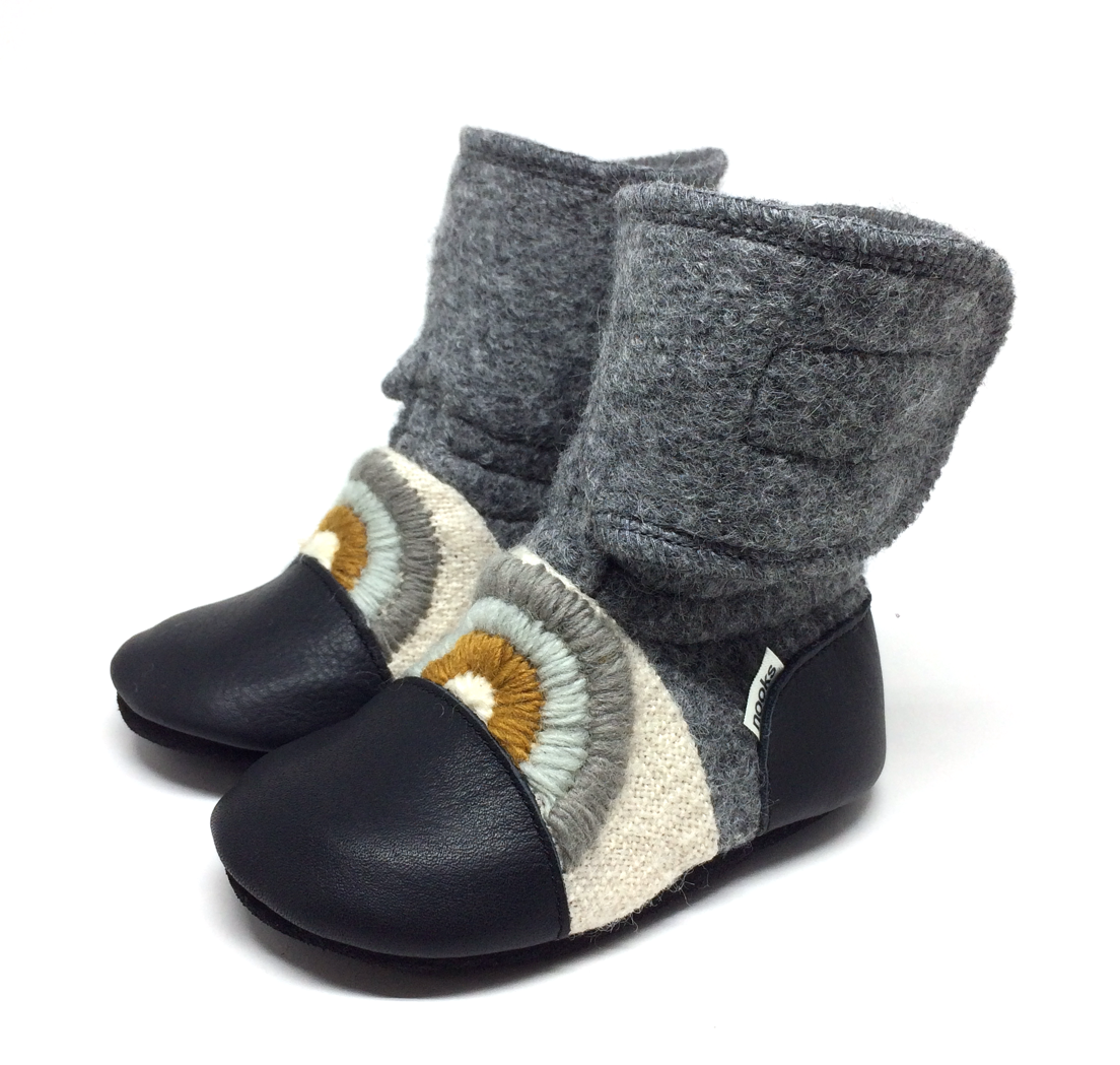 Cove Felted Wool Booties: 8.5 (2-3T)