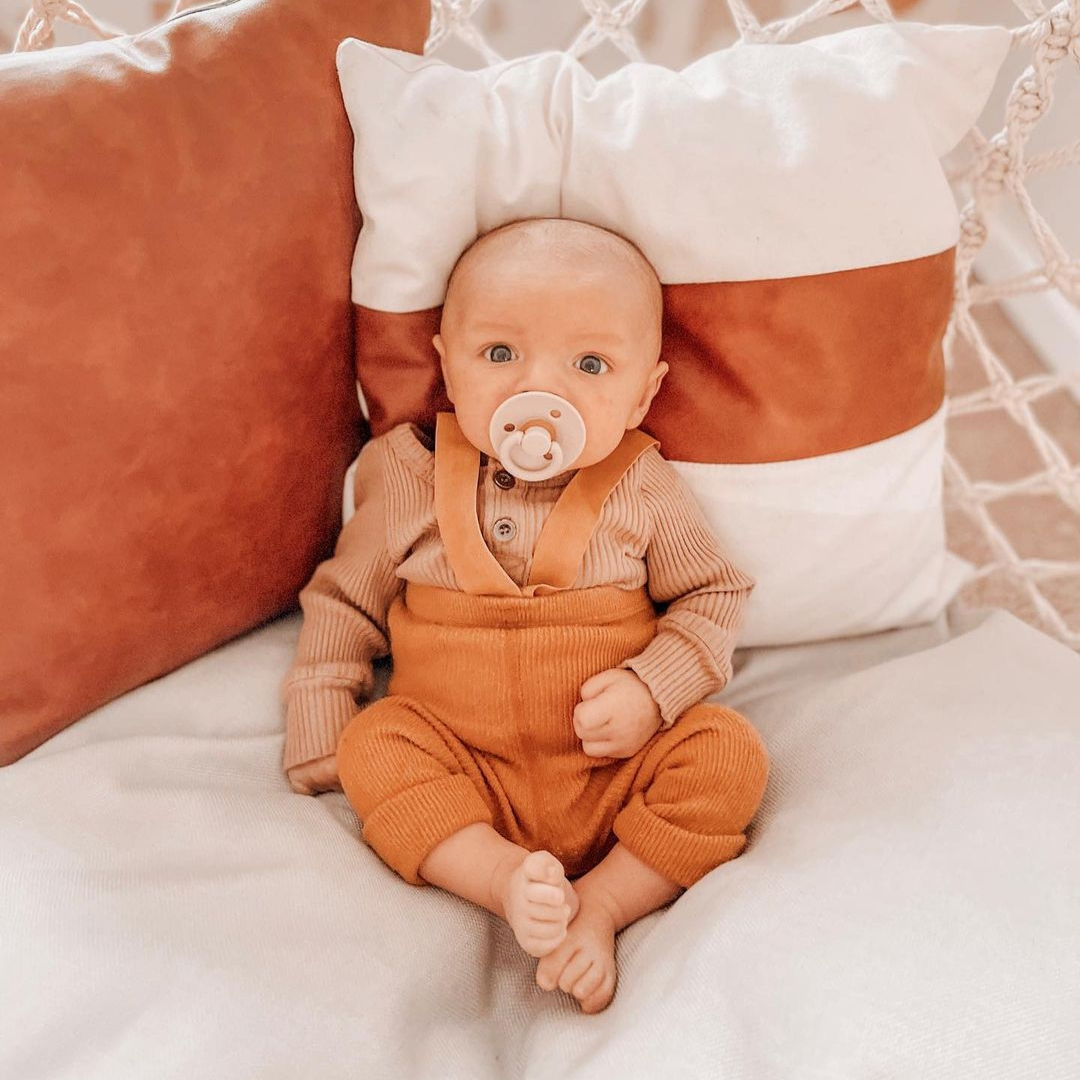 Itzy Soother™ Natural Rubber Paci Sets: Harbor + Coast 6-18 M