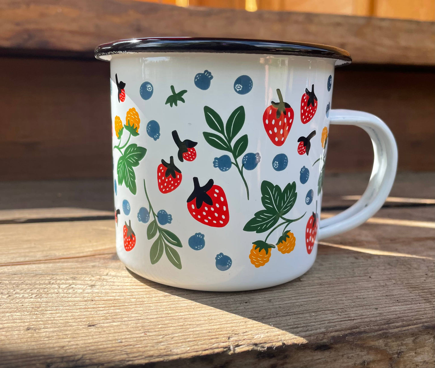 Wild Berries 5oz Enamel Mug