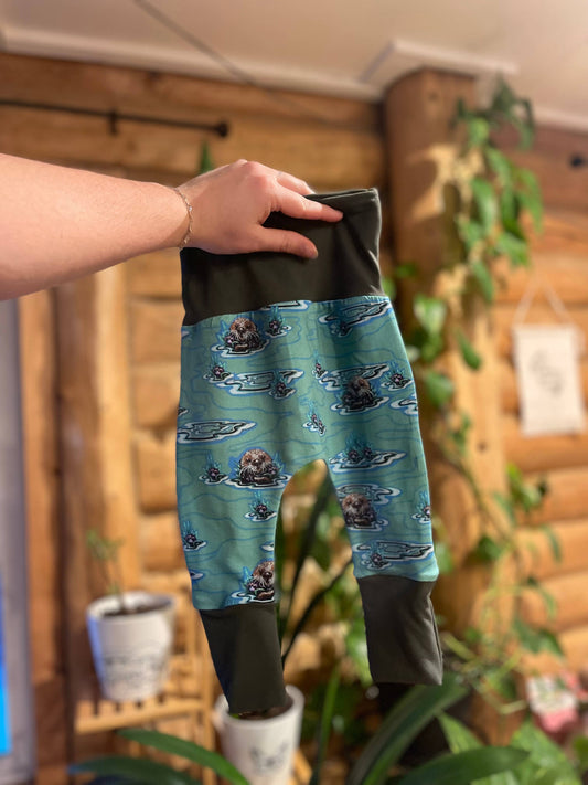 Blue Otters Grow with me Joggers Toddlers Pants: 3m-12m
