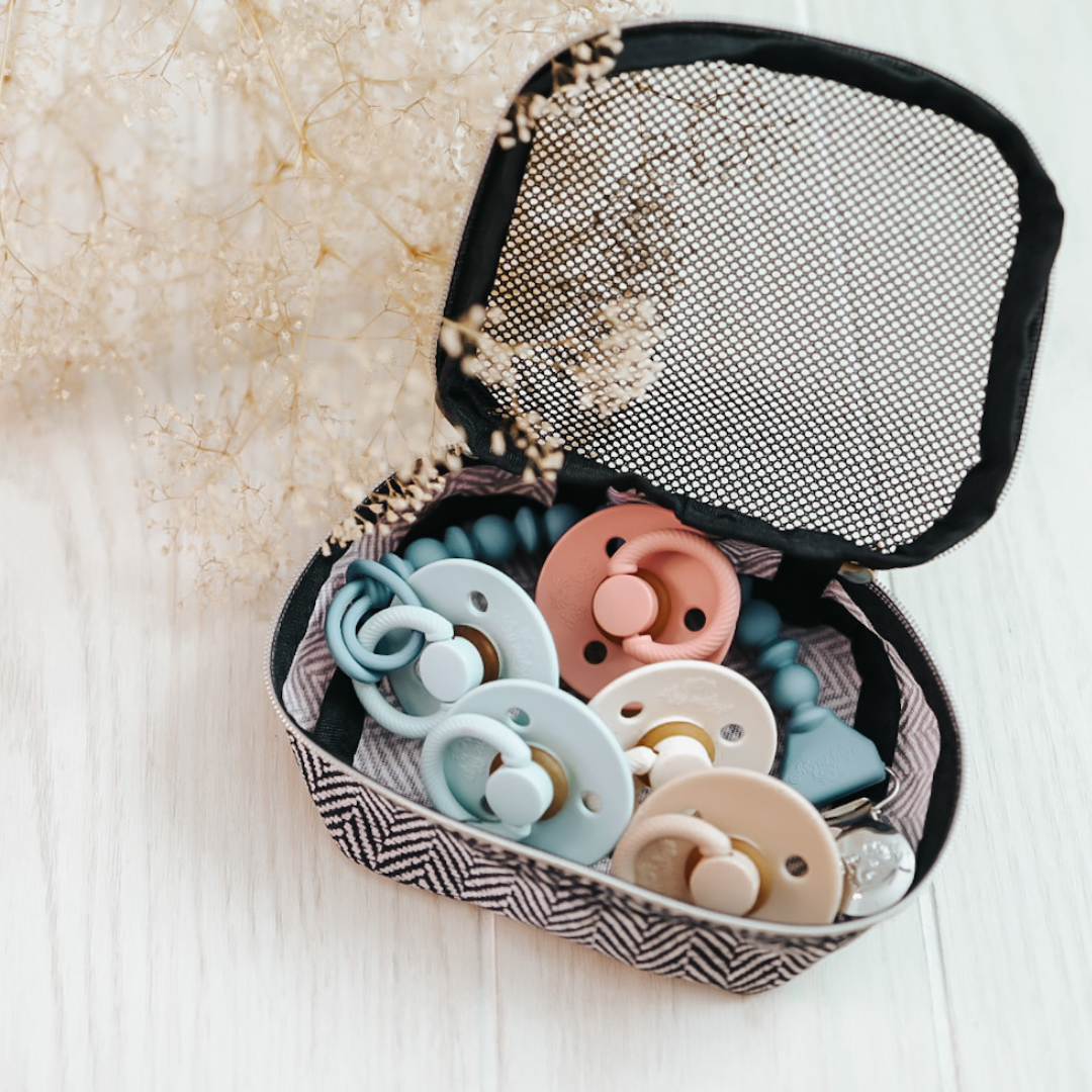 Itzy Soother™ Natural Rubber Paci Sets: Coconut + Toast 0-6